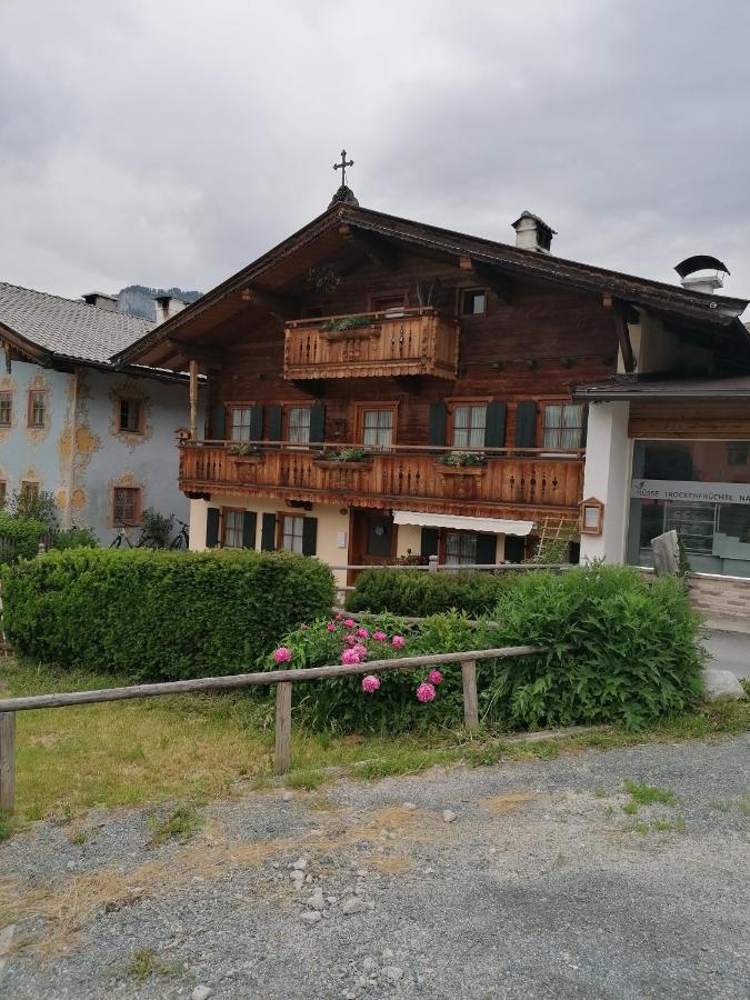 Drechslerhaus Sankt Johann in Tirol Exterior foto