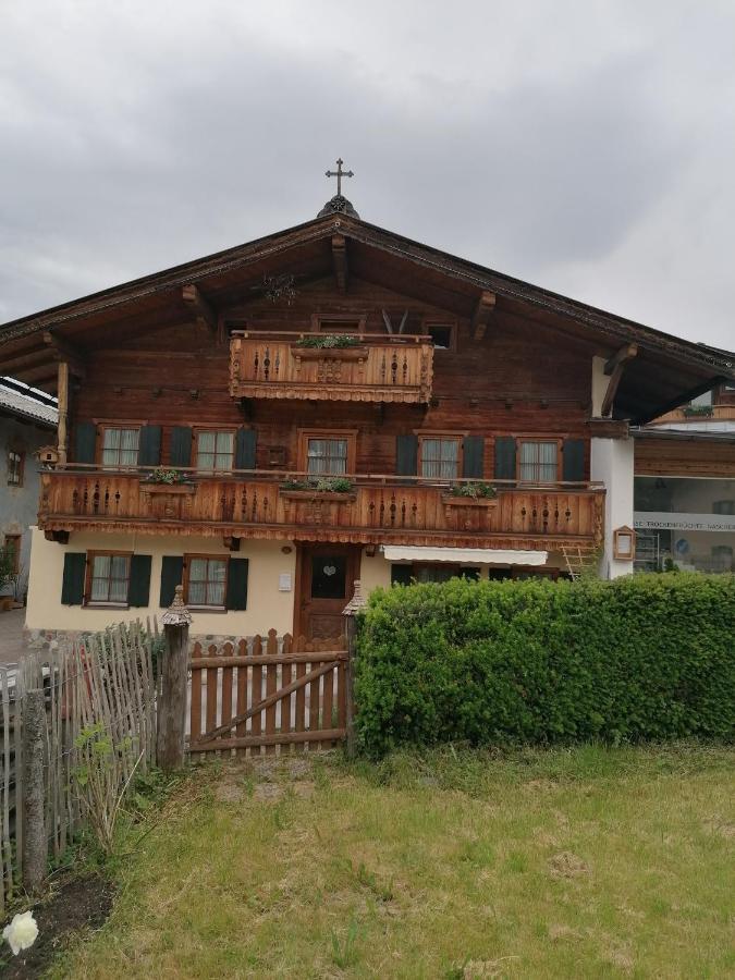 Drechslerhaus Sankt Johann in Tirol Exterior foto